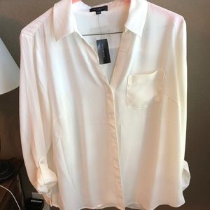 THE LIMITED NWT WHITE BUTTON UP